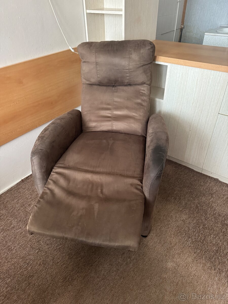 Polohovací křeslo - 4