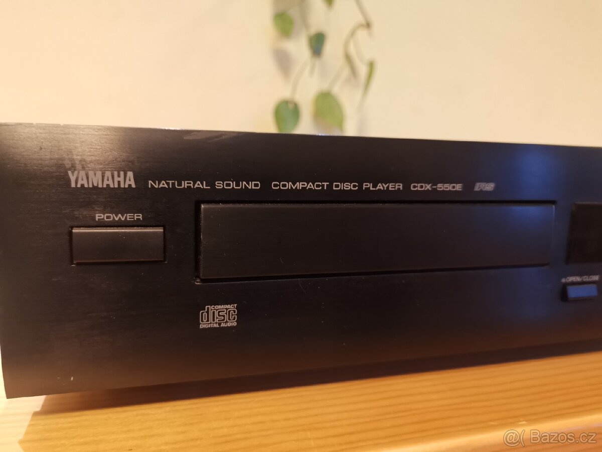 CD Yamaha CDX 550 - 4