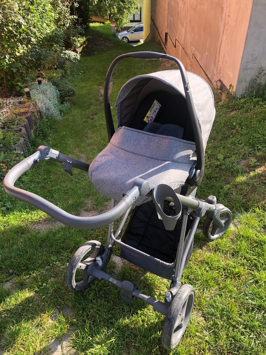 Dvojkombinace kočárek a vajíčko - 4