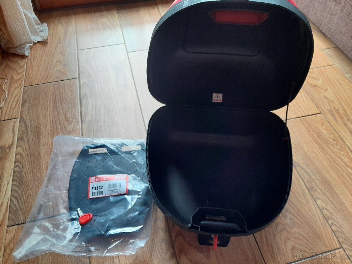 Kufr na moto Givi - 4
