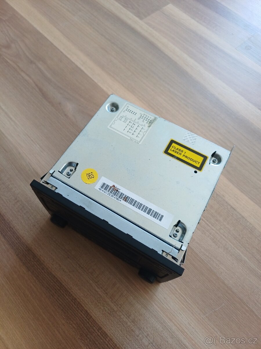 Autorádio Blaupunkt RCD 200 - 4