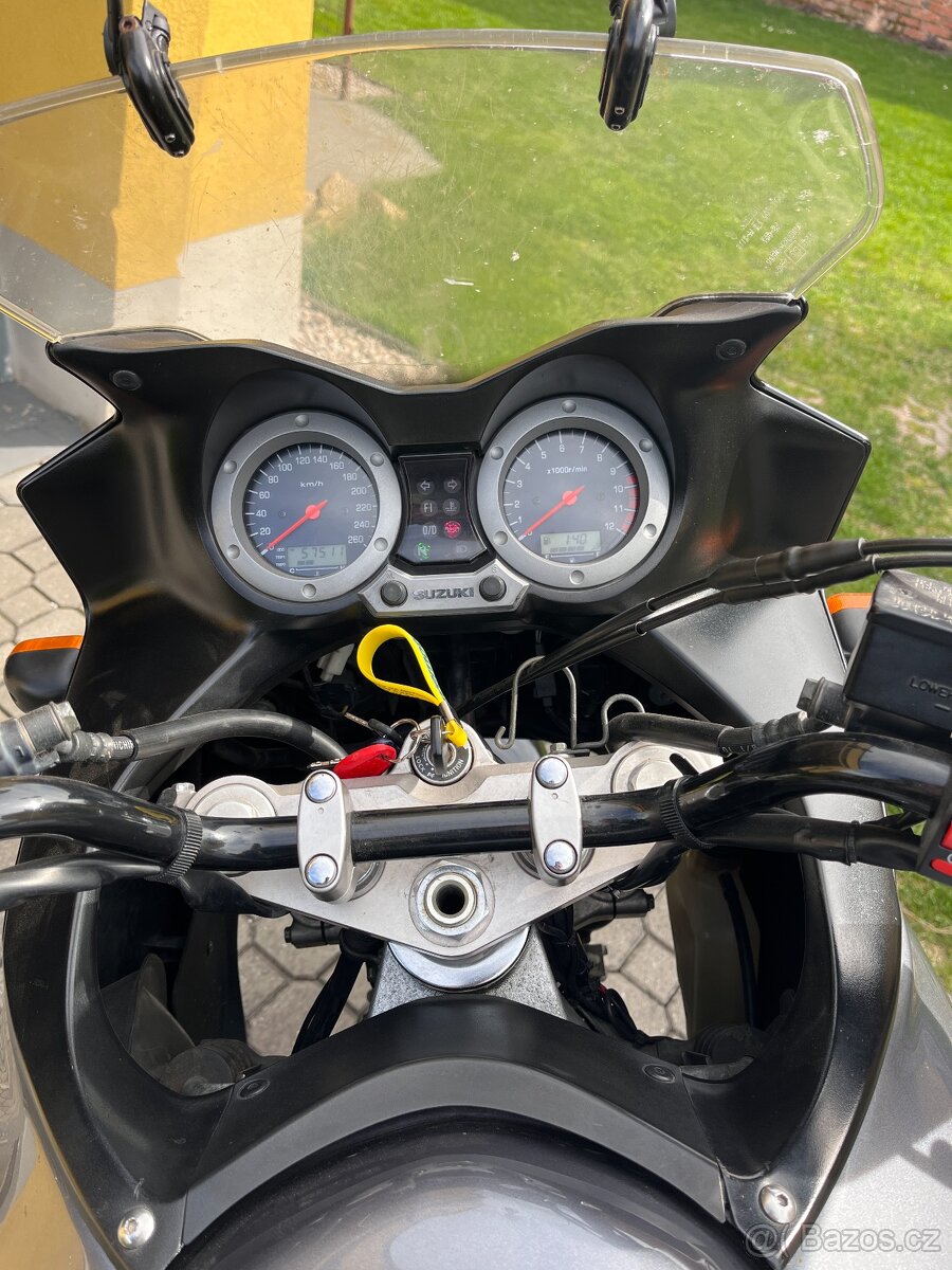 Suzuki DL 1000 V-Strom - 4