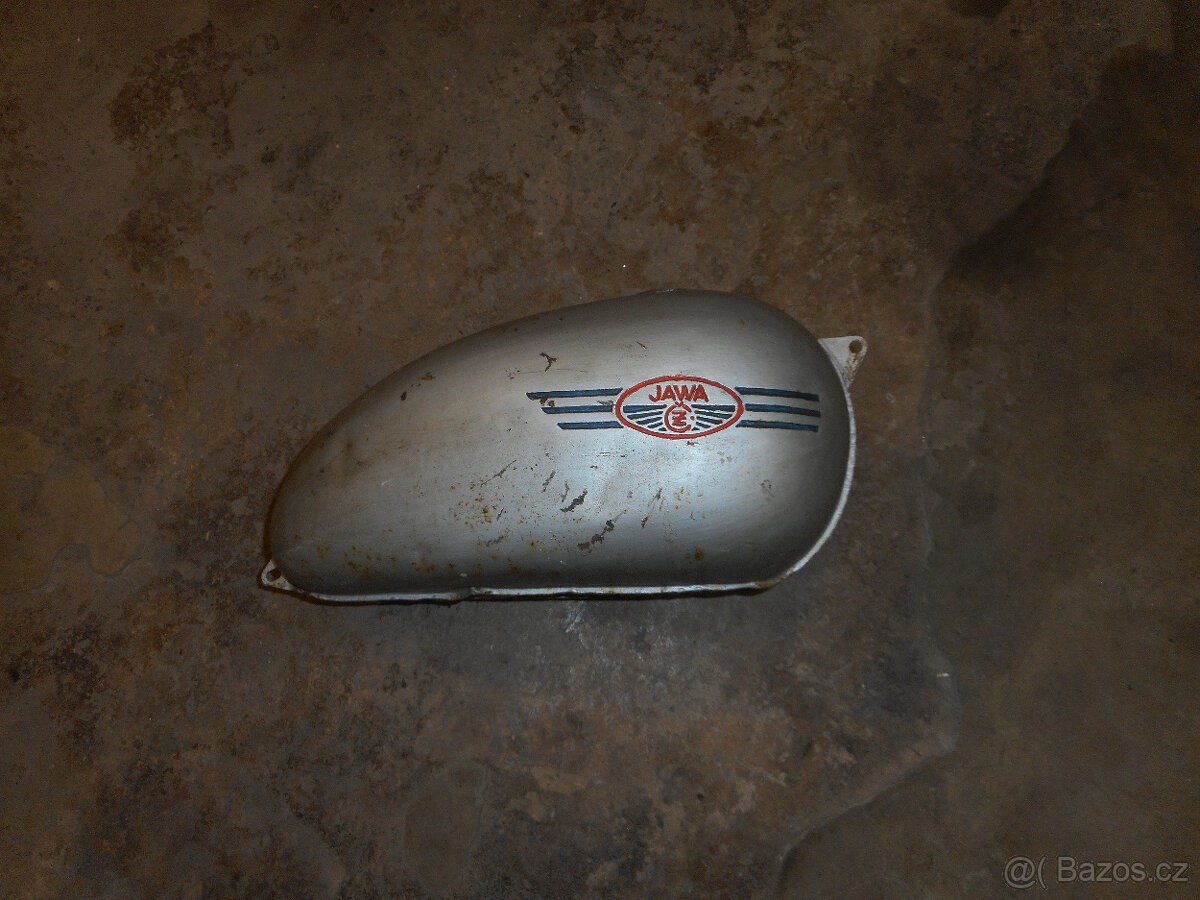 jawa-čz nádrž - 4