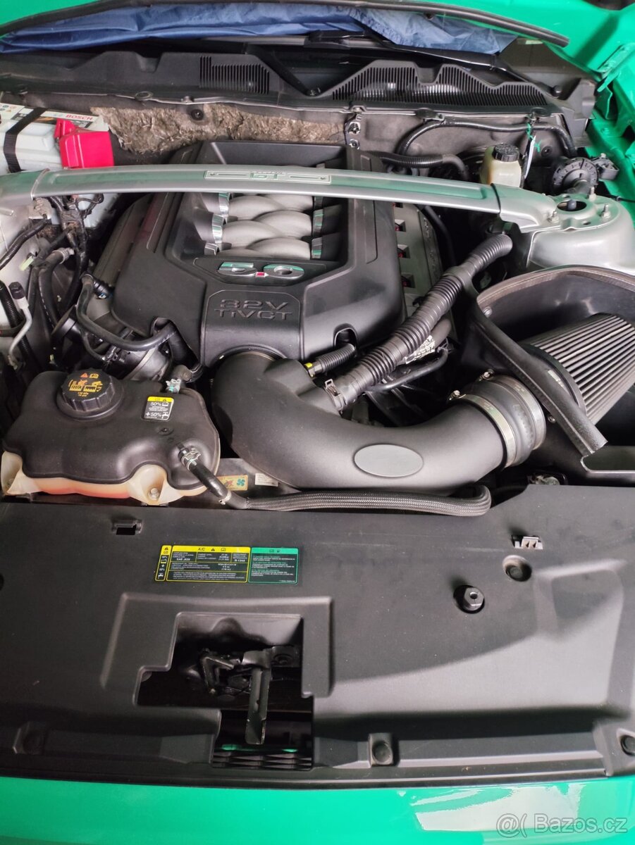 Ford Mustang Shelby - 4