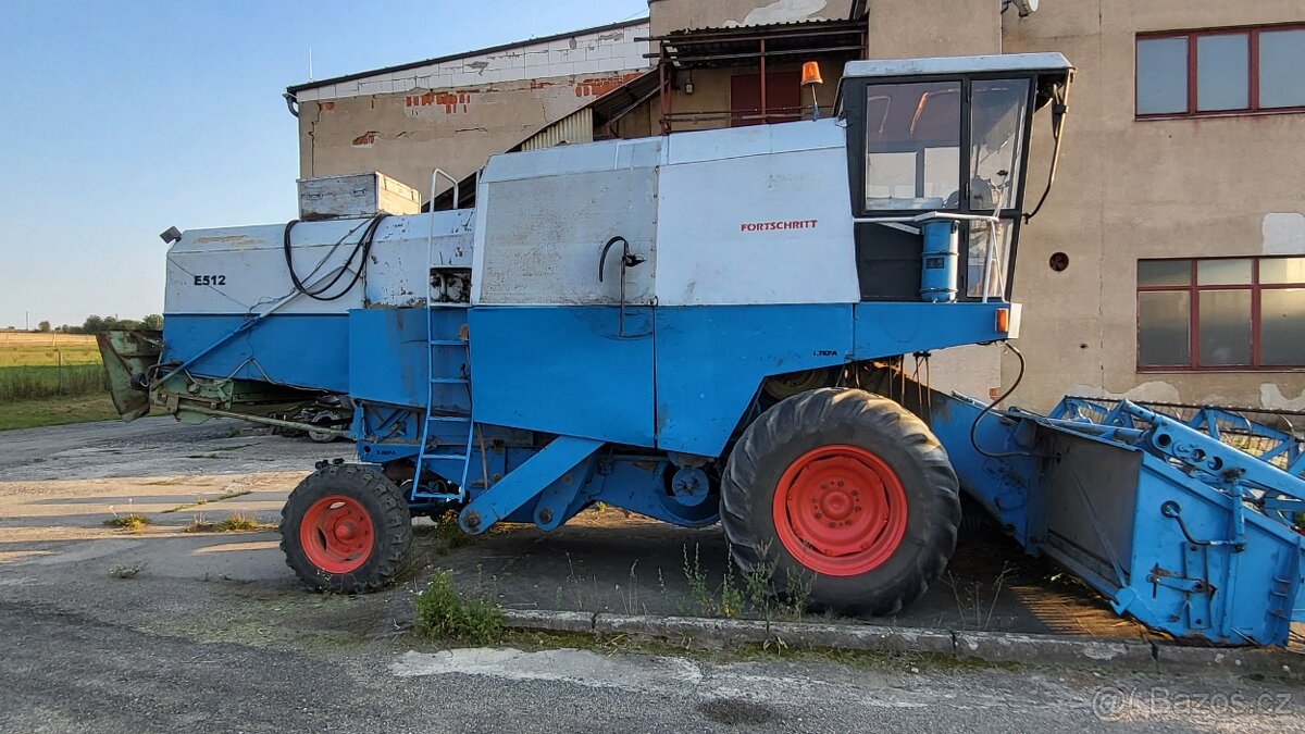 Kombajn E512 - 4