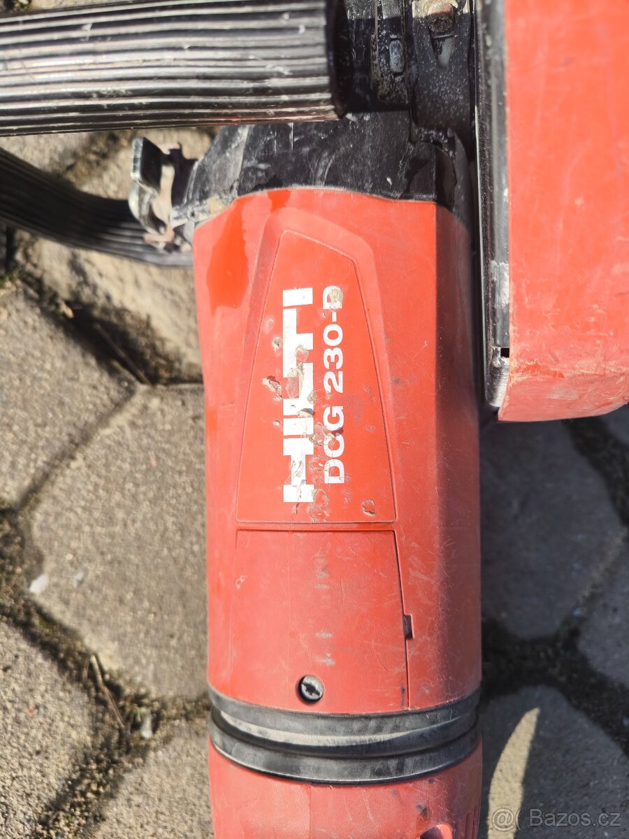 Výkonná Hilti bruska - 4
