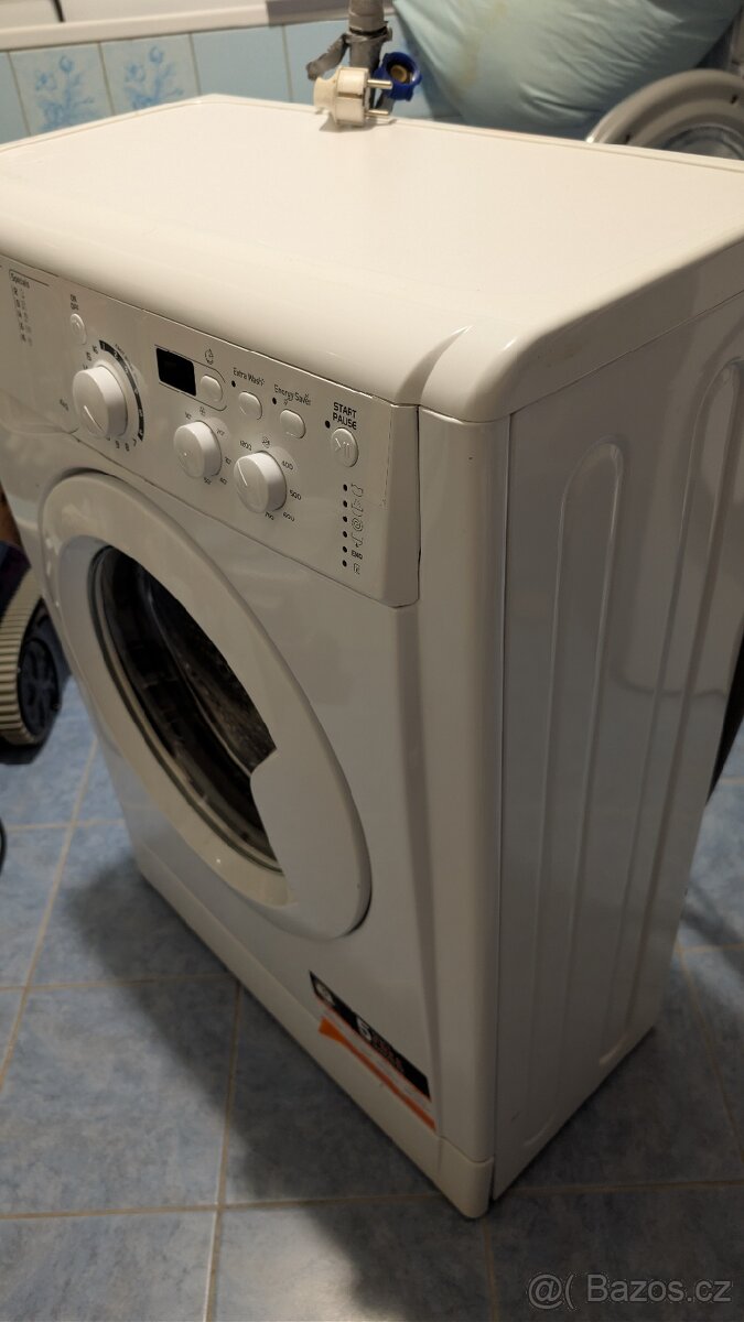Pračka Indesit - 4