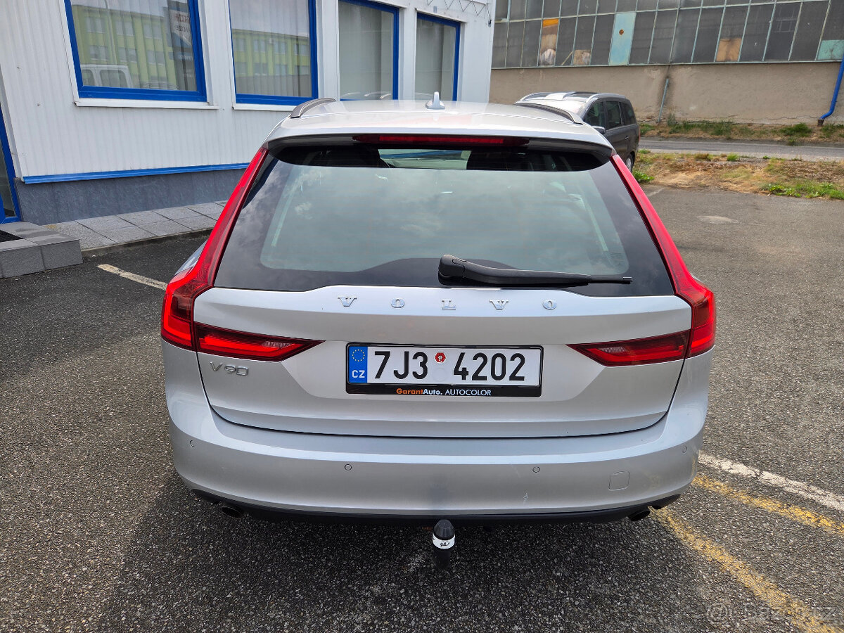 Volvo V90 D4 2.0 140kW, r.v. 2018 - 4