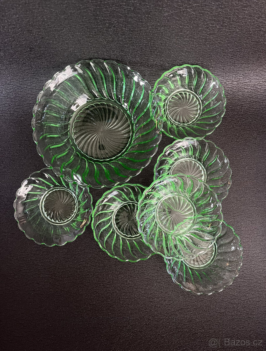 Kompotová sada misek 1+6, uranové sklo - 4