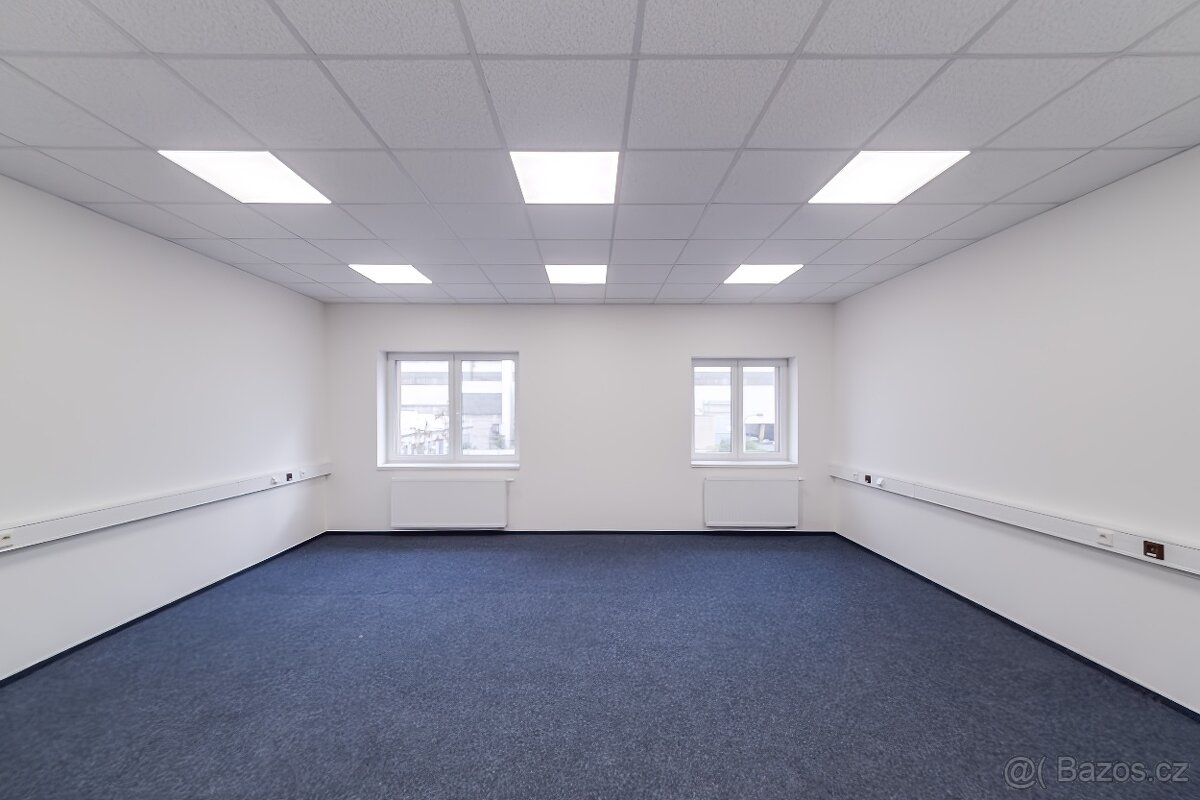 Zrekonstruovaná budova 350 m², výtah, parkoviště, Ostrava - 4