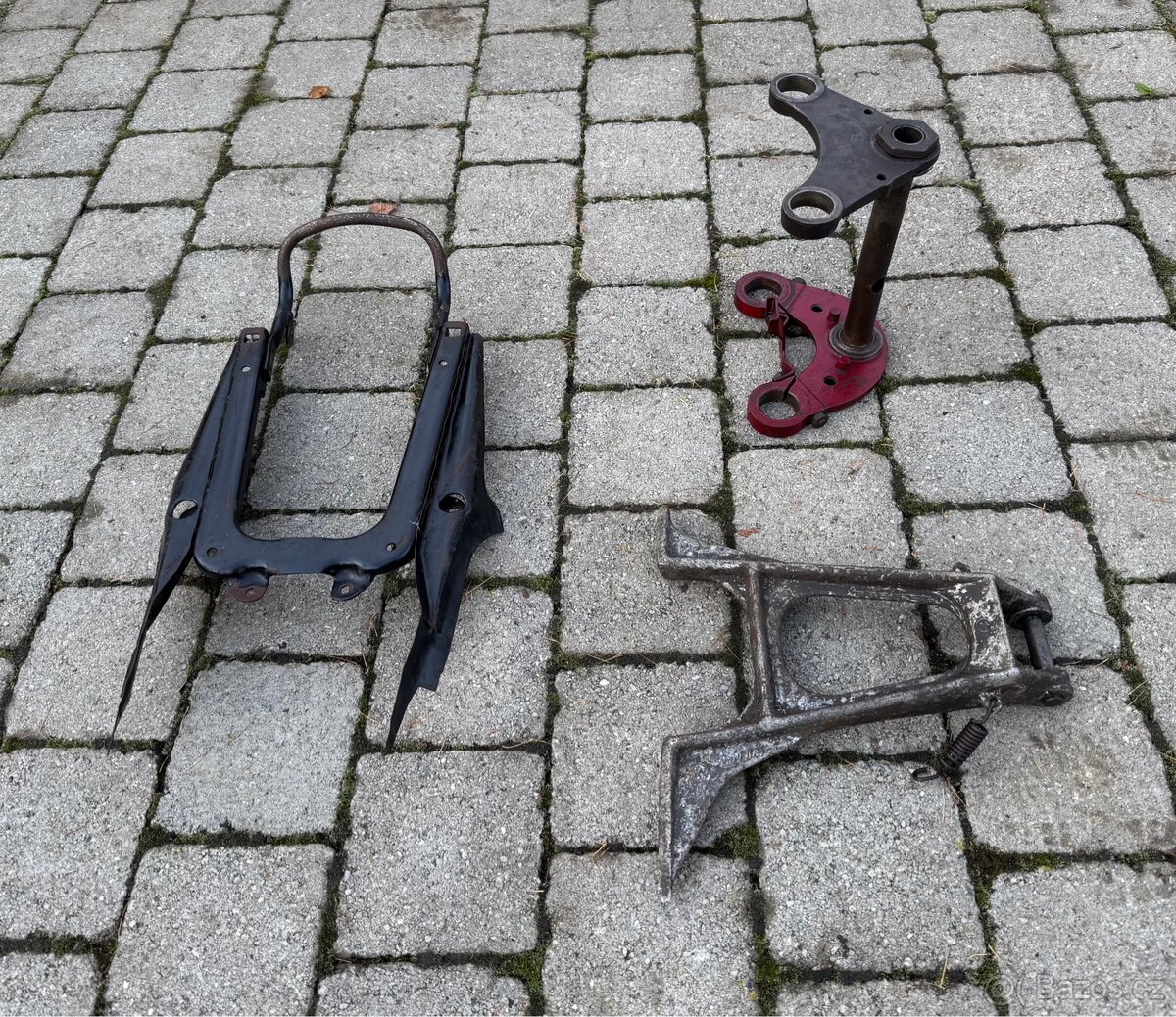 CZ 125 175 250 kyvacka - dily - 4