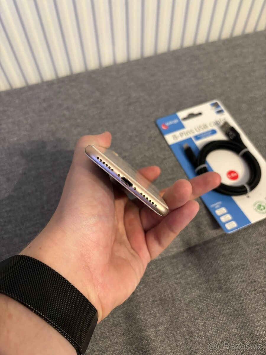 Prodám iPhone 8 64gb (100% kondice baterie) - 4