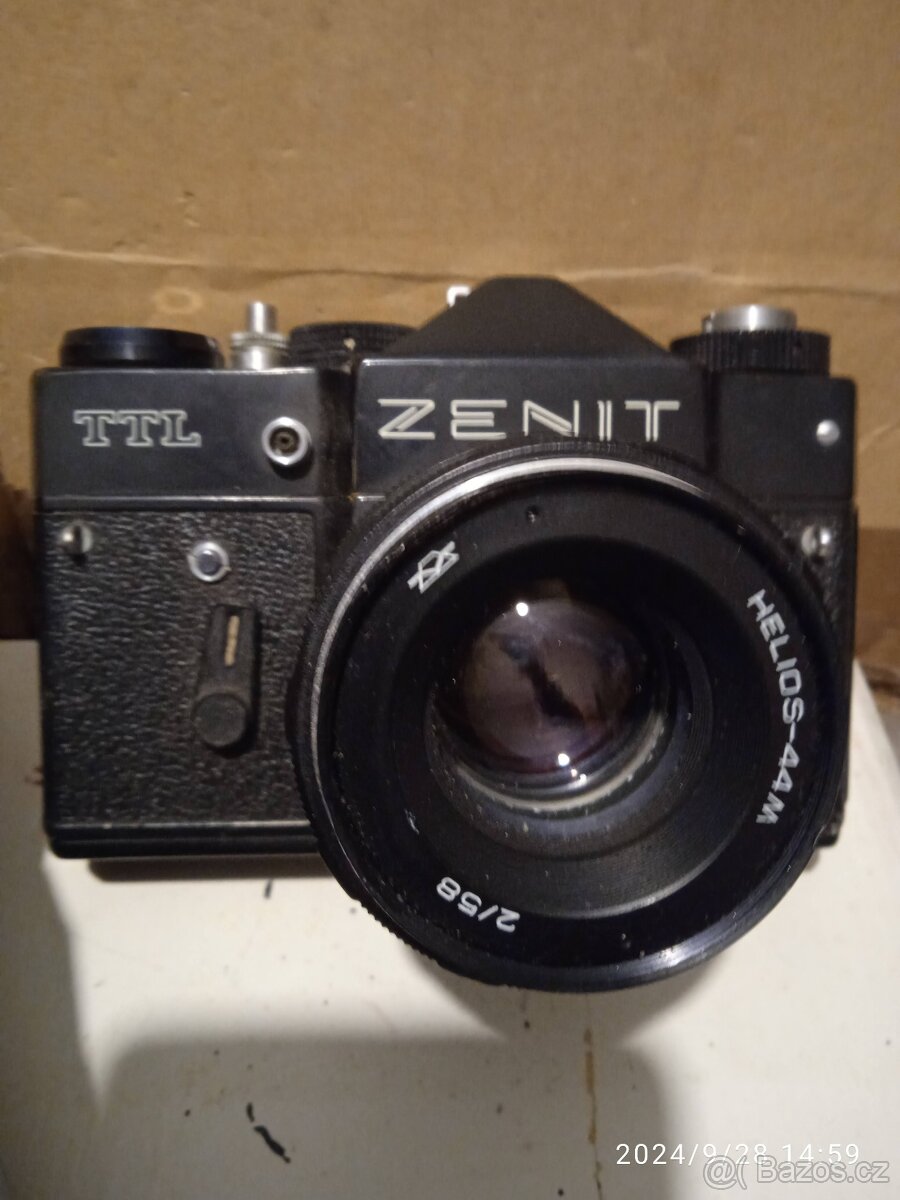 Prodám 3 fotoaparáty KODAK , ZENIT,+za990.kč1KS - 4