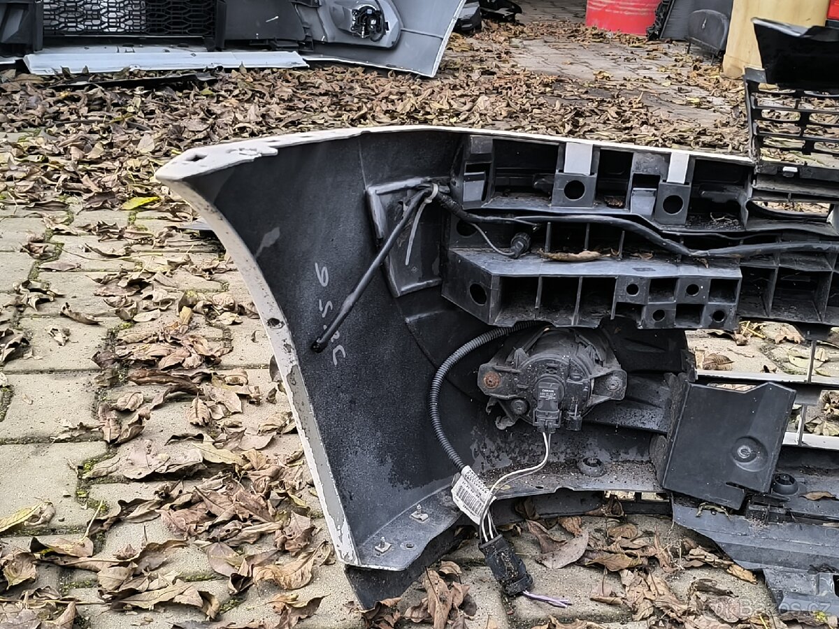 Renault thalia přední nárazník - 4