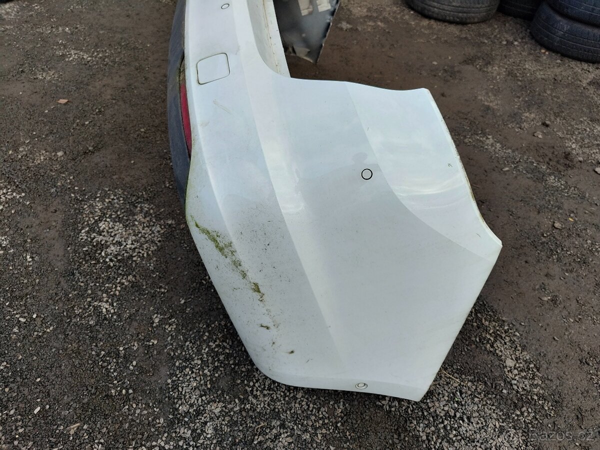 Díly zadní část Astra K - combi - Y40R - 4