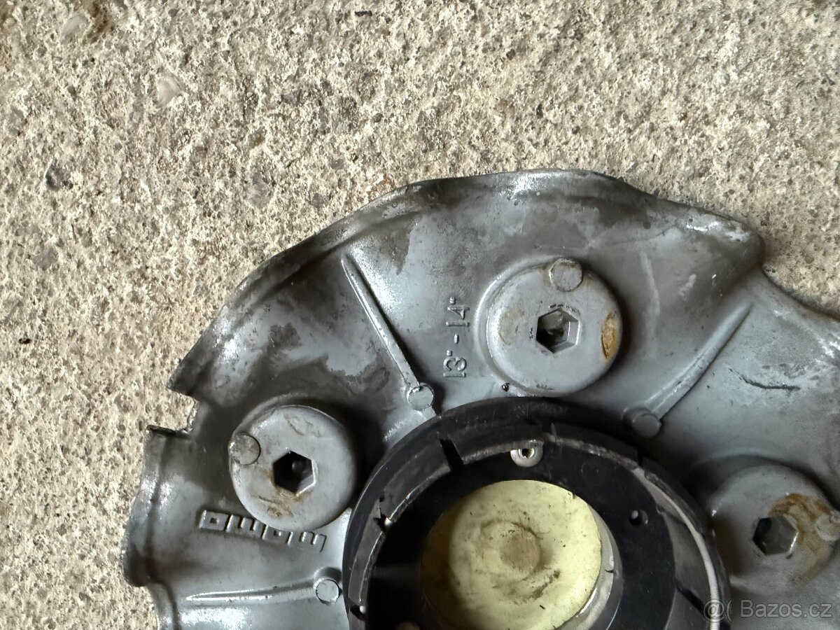 Středové krytky MOMO - 4