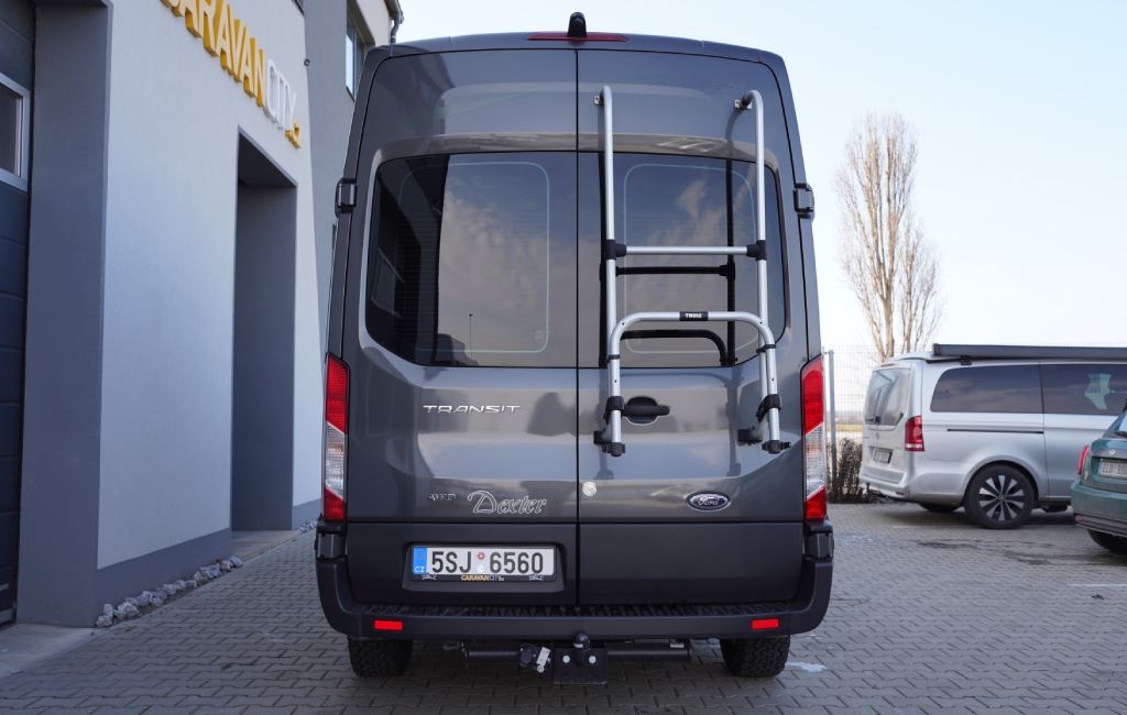 Karmann-Mobil Dexter 560 4x4 - 4