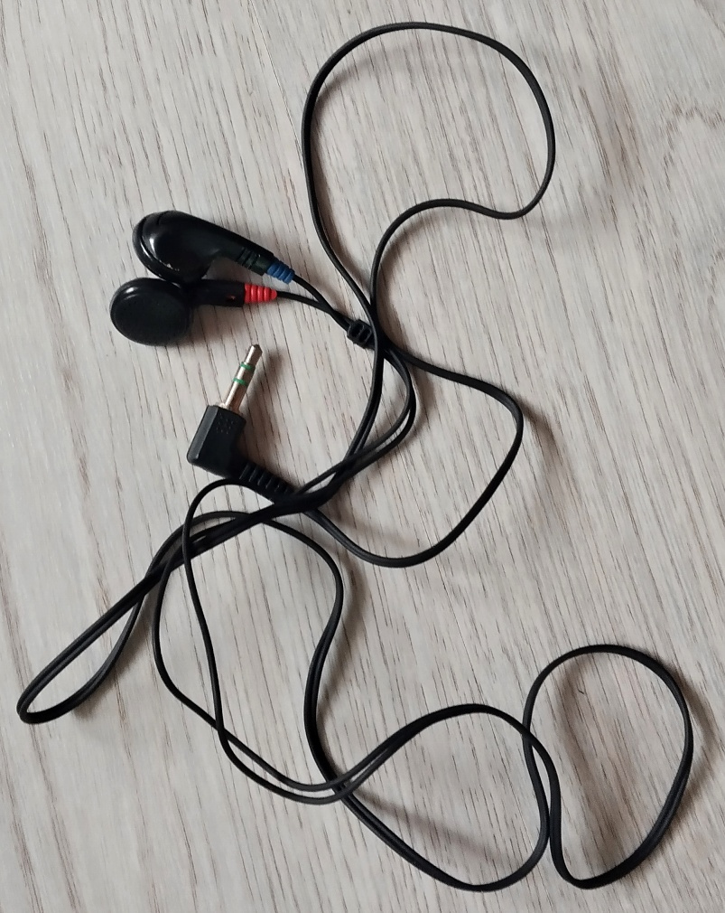 Kabelová audio sluchátka Philips s prodlužovačkou - 4