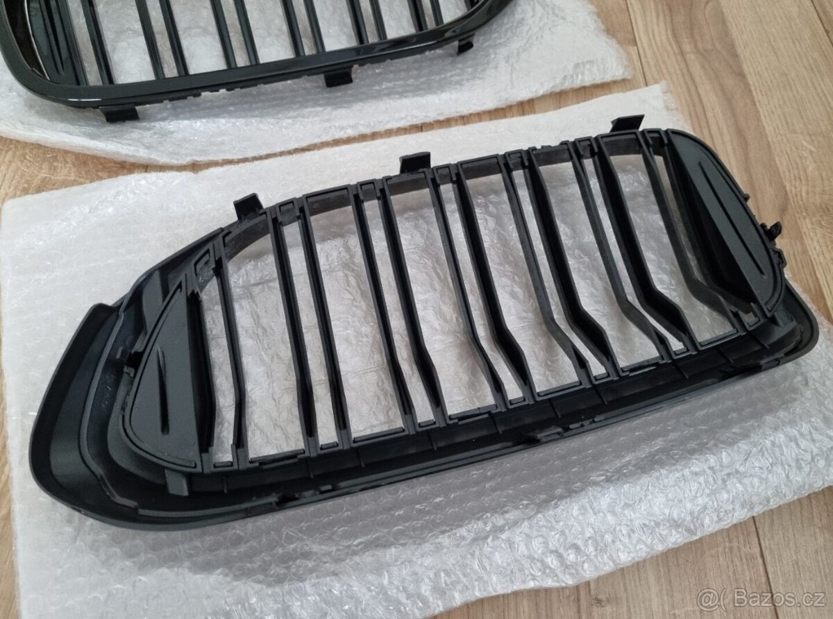 CERNA MASKA GRIL BMW rad 5 model G30 G31 G38 - 4