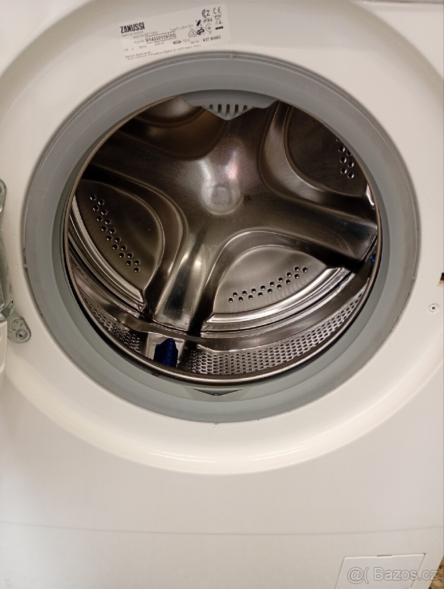 Pračka Zanussi slim - 4