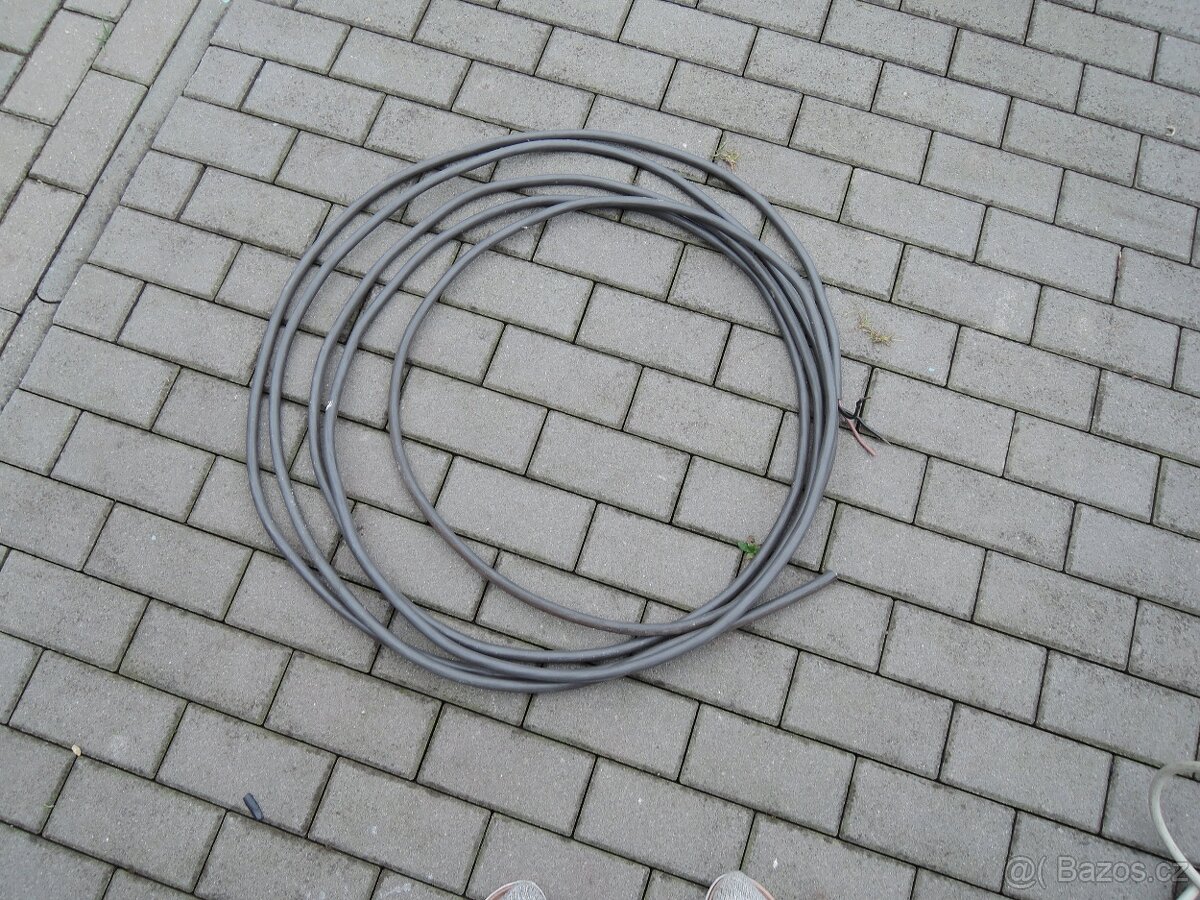 Prodám kabel CYKY - 4