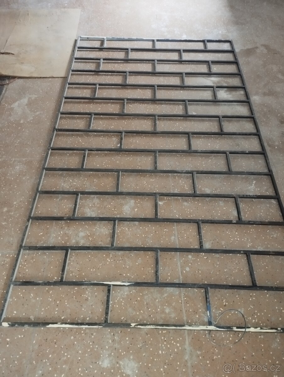 Mříže do dveří,vrat ap. - 4