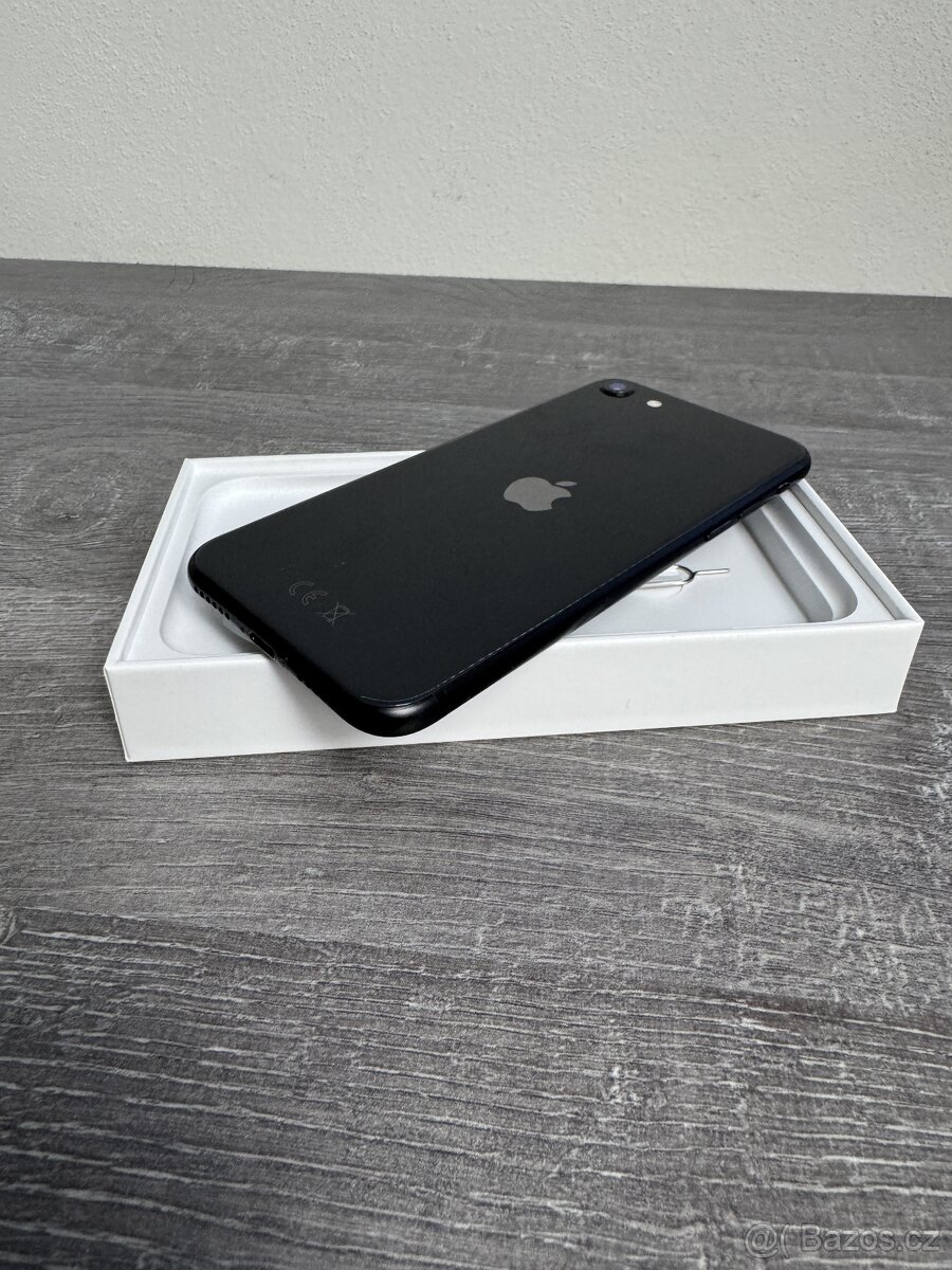 IPhone SE 2020 Black 64GB - 4