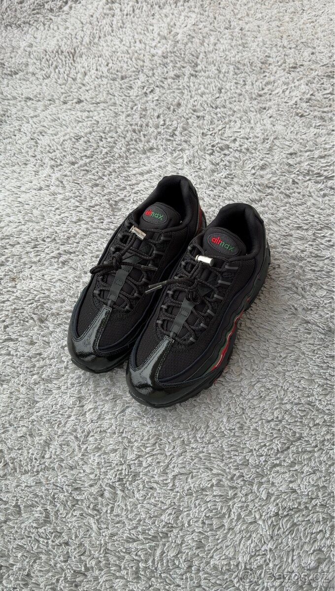 Nike Air Max 95 SP Undefeated Black - 4