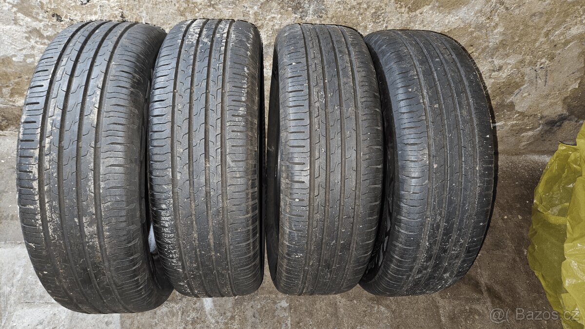 Continental 215/65 R17 v XL - 4