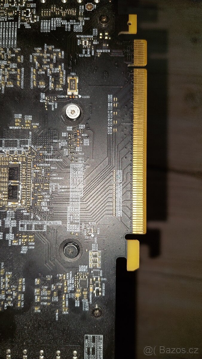 Grafická karta MSI GeForce GTX 1080 Ti ARMOR 11G OC - 4