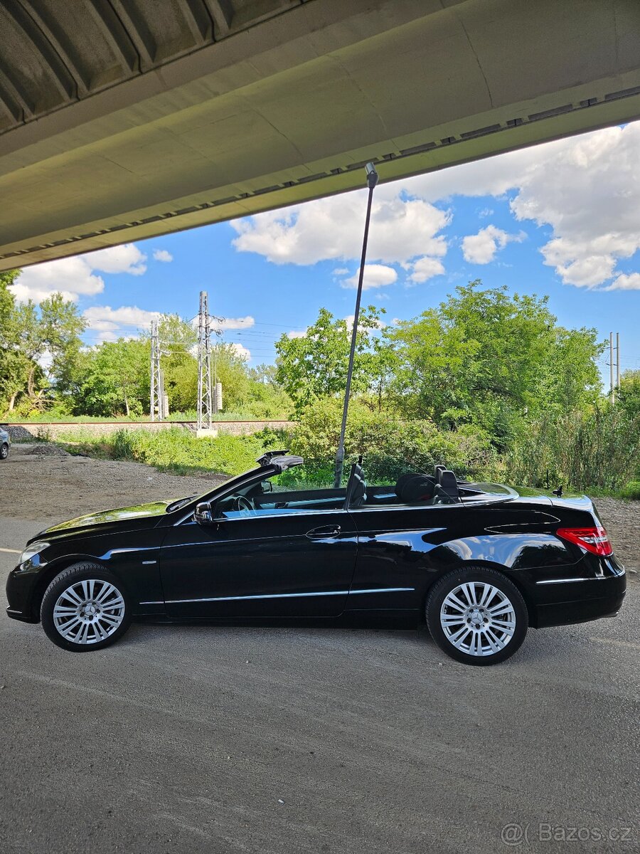 mercedes e200cgi cabrio automat 08/2010 - 4