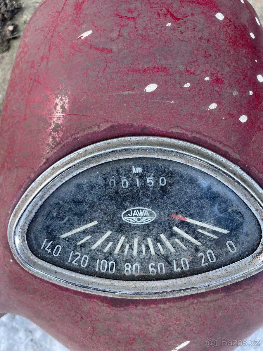 Jawa panelka 250 - 4