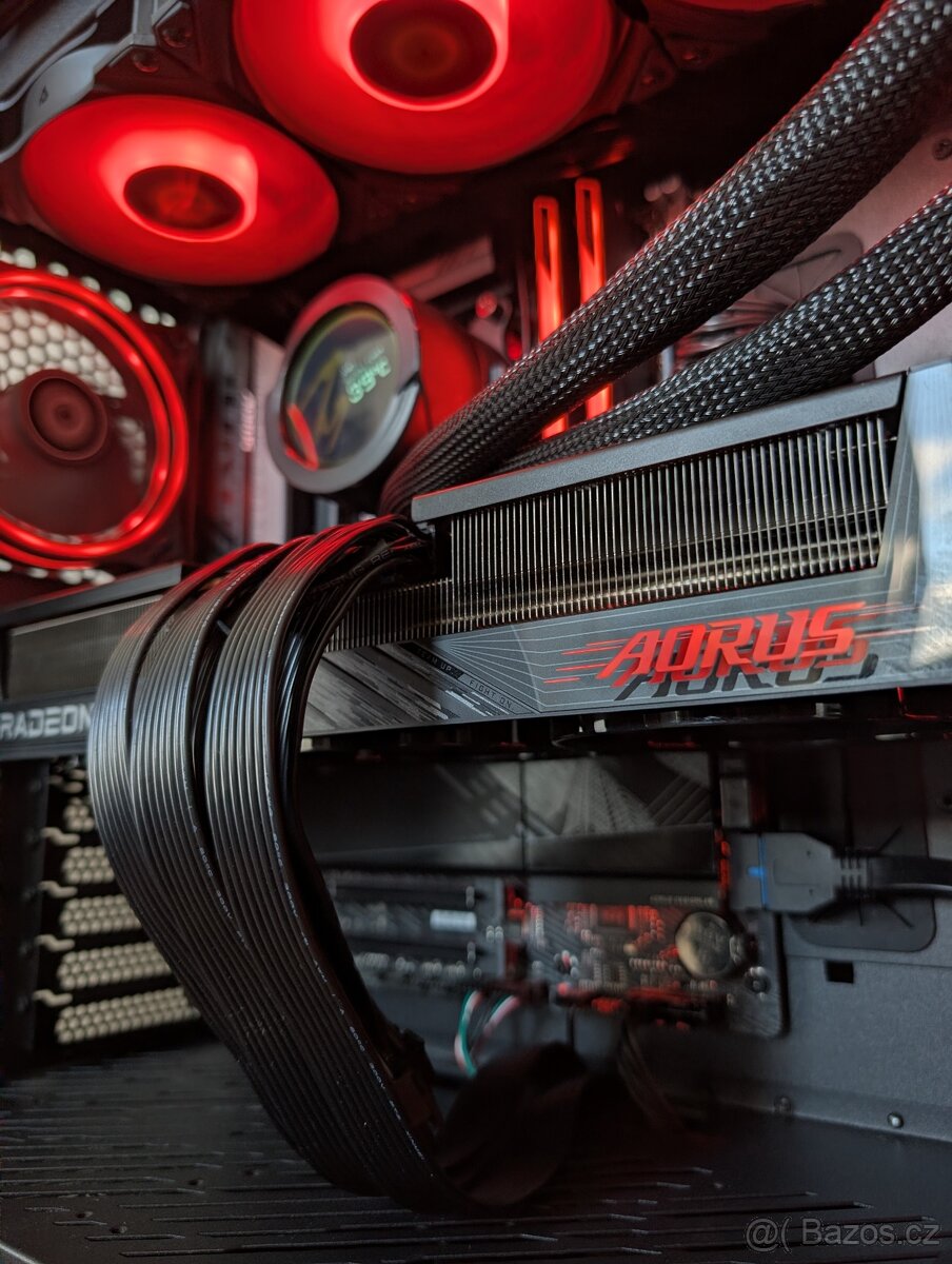 Herní Počítač Aorus+Monitor - 4