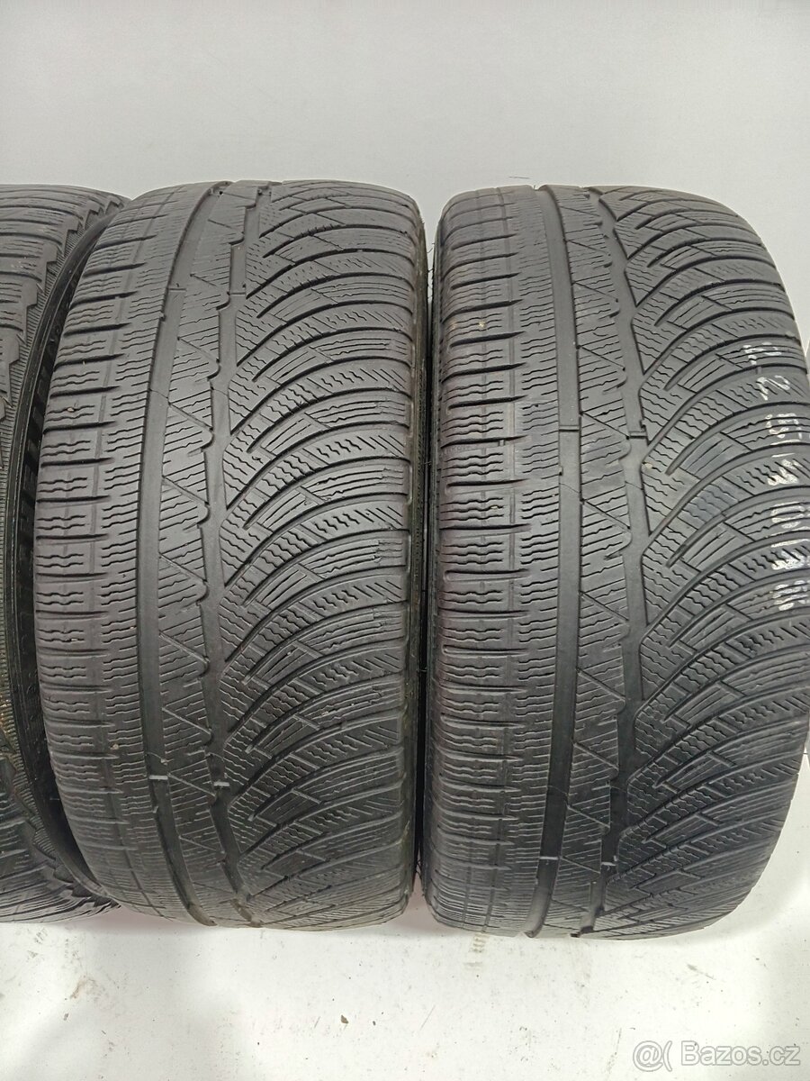 Zimní pneu 225/40/18 Michelin - 4