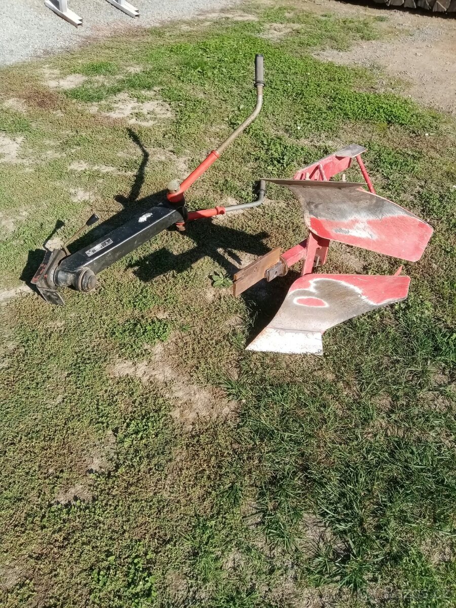Oboustranný pluh a řidítka na Teru - 4