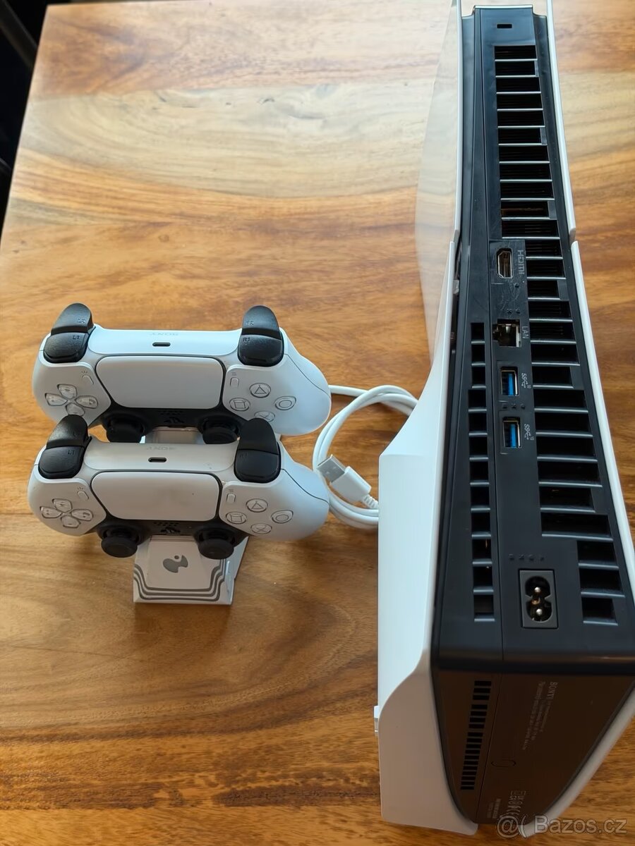 SONY PlayStation®5 – skupina modelů: Slim - 4