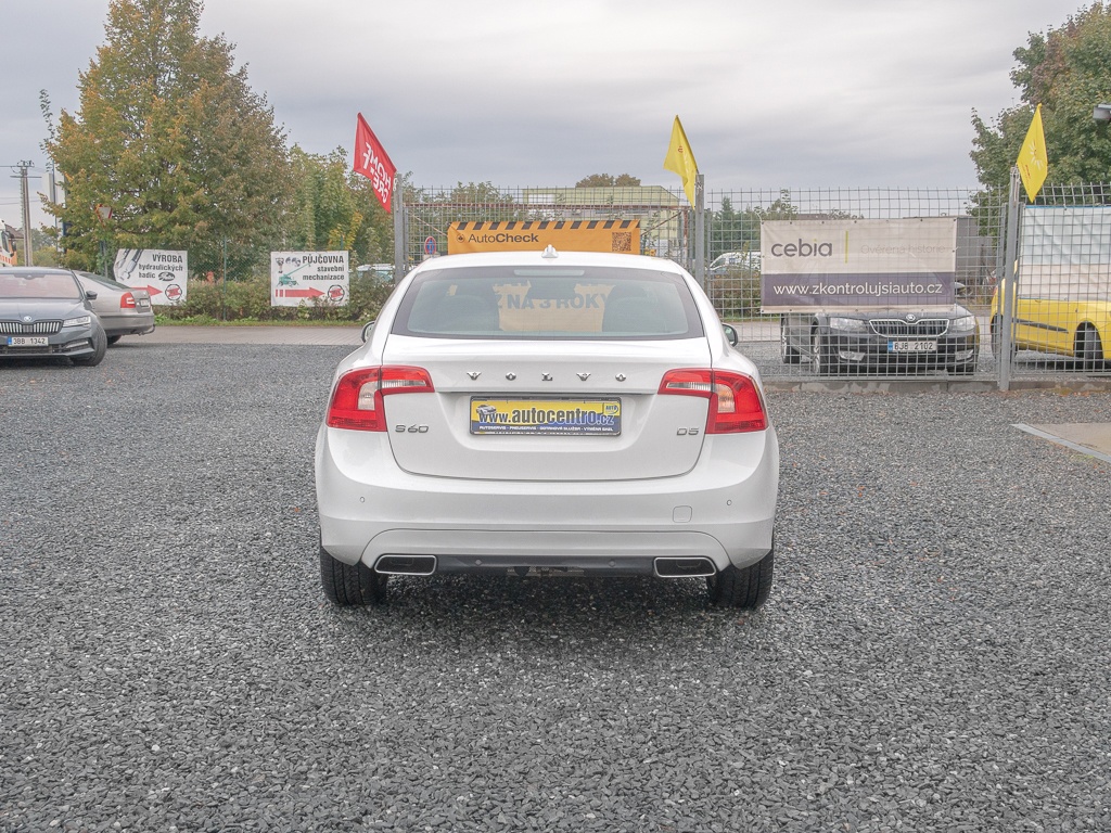 Volvo S60 ČR 2.4D5 169KW POLESTAR - 4