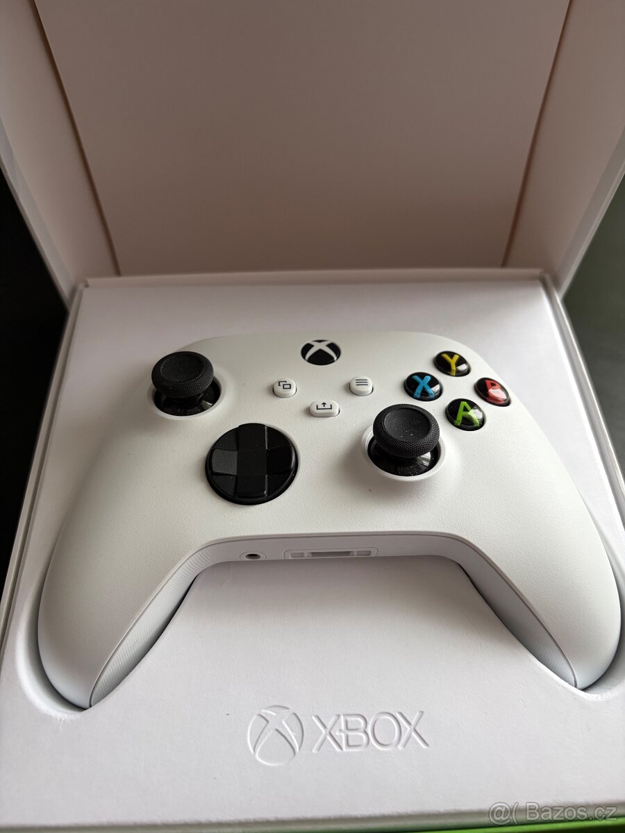 Xbox ovladač - 4
