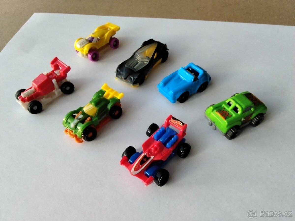 RŮZNÉ AUTÍČKA - 4