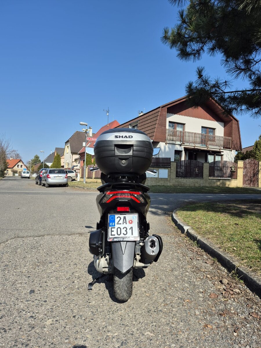 Honda PCX 125ccm 2022 - 4