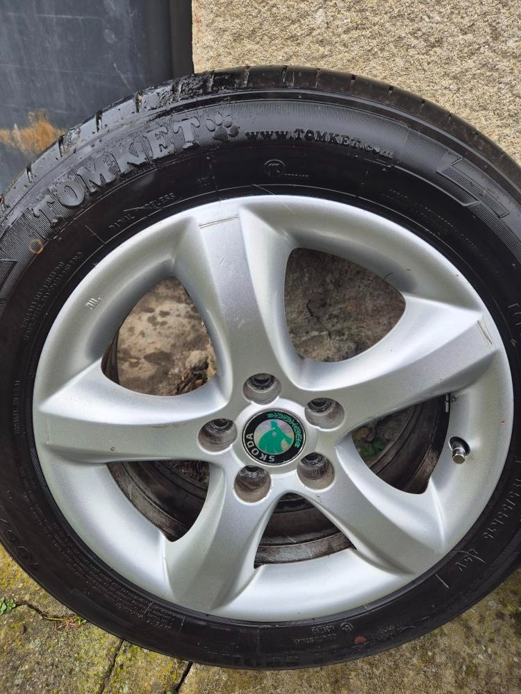 Alu kola 15" Škoda - 4