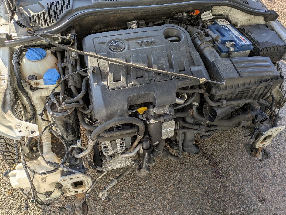 Prodám díly Superb 2 facelift - 4