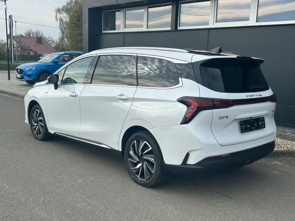 Dongfeng U-Tour, Dongfeng U Tour HEV - 4