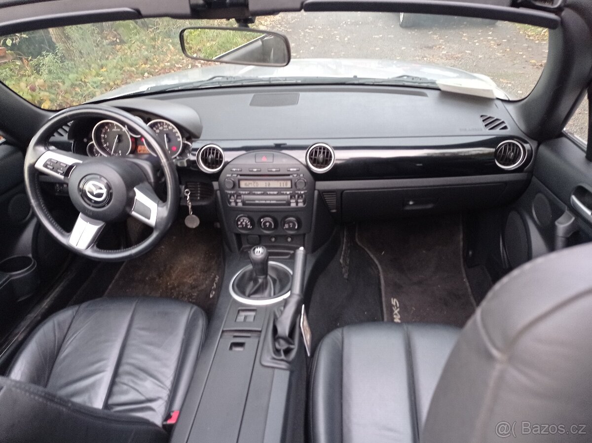 Mazda mx5 nc - 4