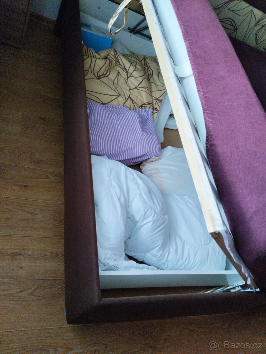 Dvoulůžko 190x210 s úložným prostorem - 4