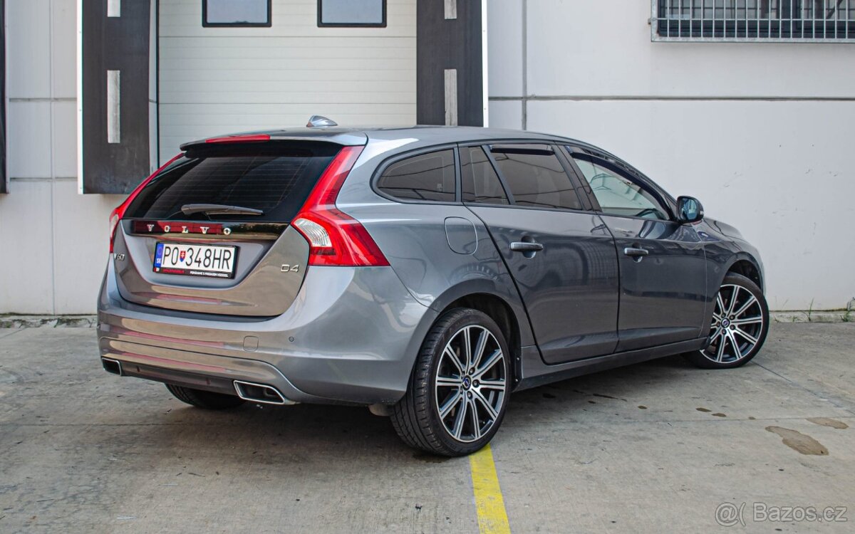 Volvo V60 D4 AT8 Webasto - 4