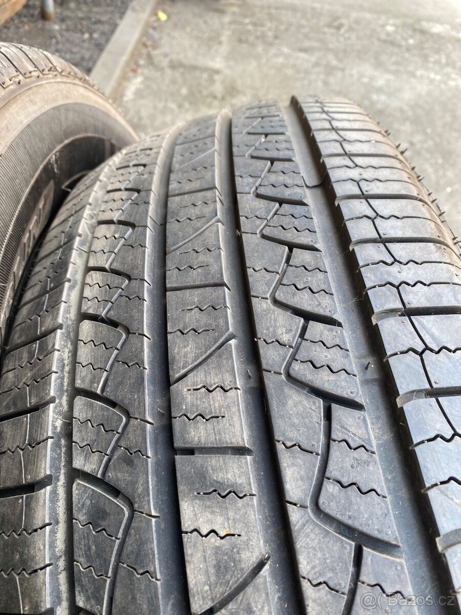 Prodám pneu 265/75r16 - 4