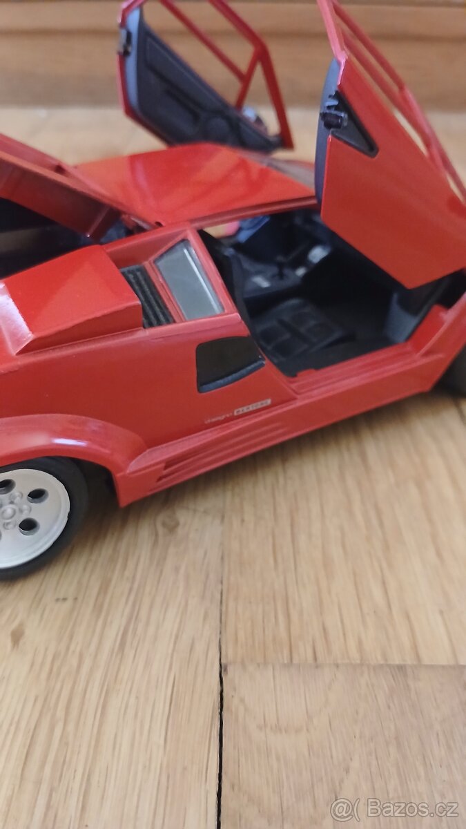 Lamborgini Countach - 4