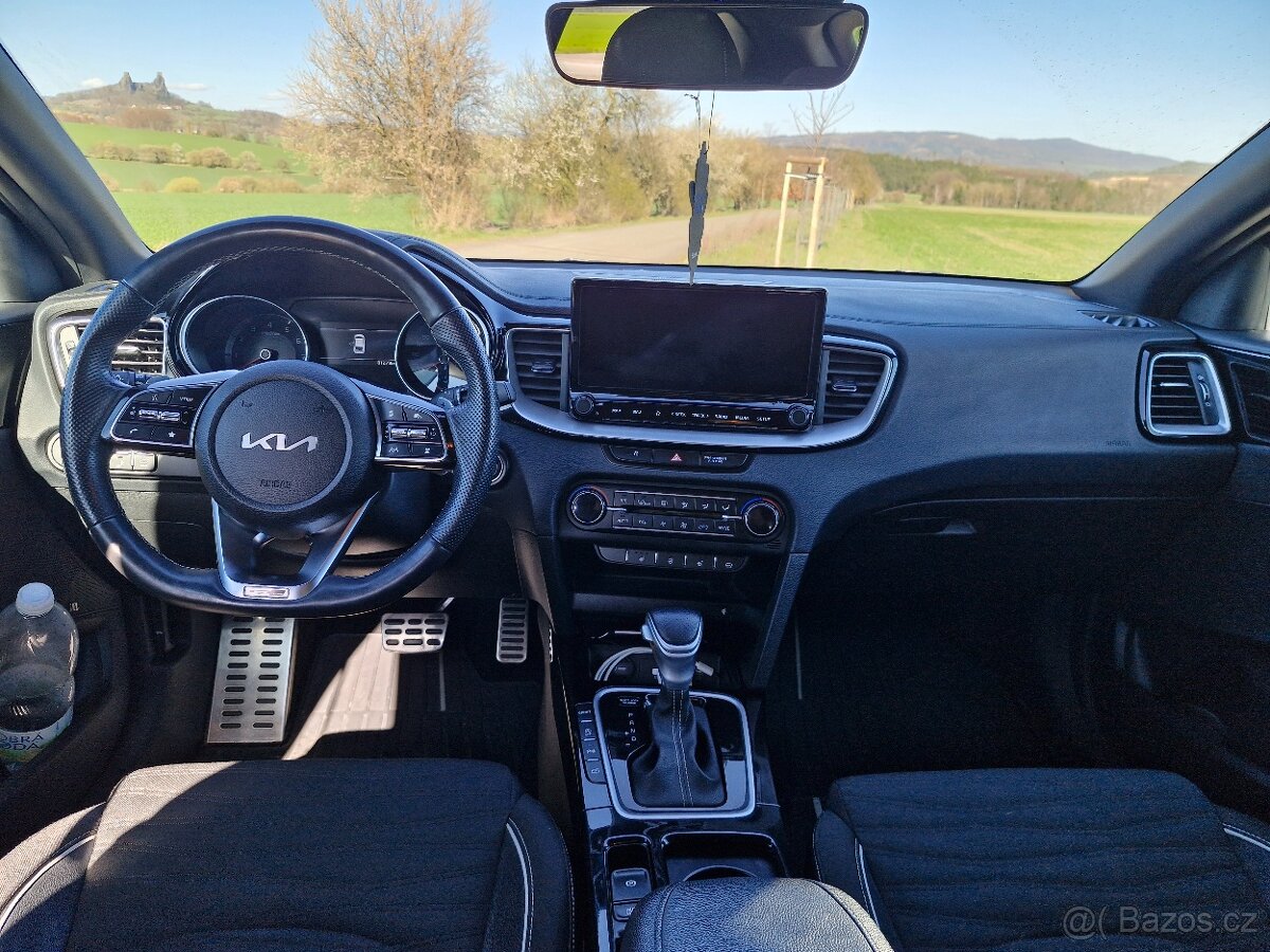 Kia ProCeed 1.5 gt-line - 4