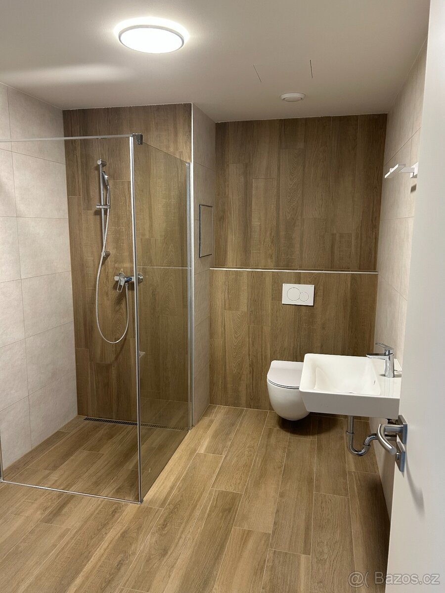 Pronájem bytu 2+kk 49 m² - 4